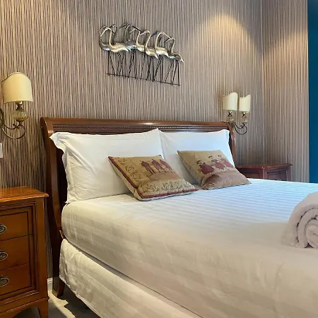 Hermitage Guest house *