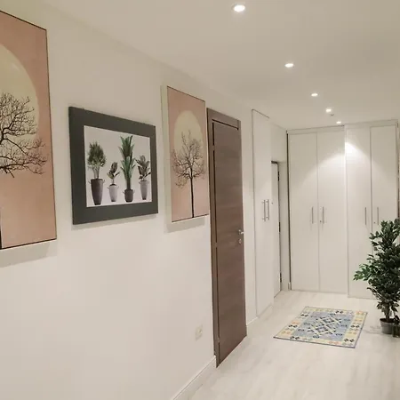 Hermitage Guest house *