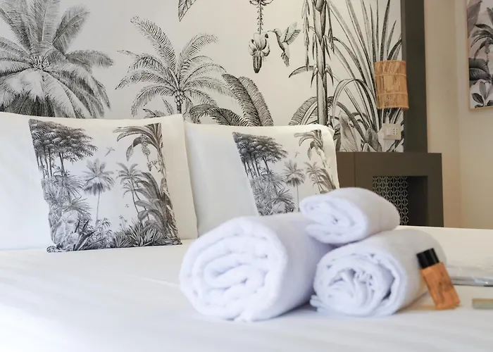 ゲストハウス Hermitage